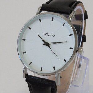 Men's Minimalist Fashion Watch Silver Case White Dial Black Strap 40mm